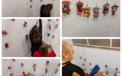Preparant l’exposició dels braçals multisensorials – 07/02/23
